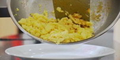 омлет кусочками