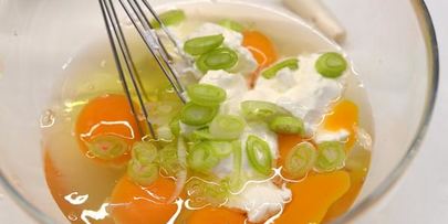 омлет с брокколи