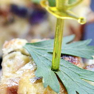 Омлет с картошкой и копченой рыбой