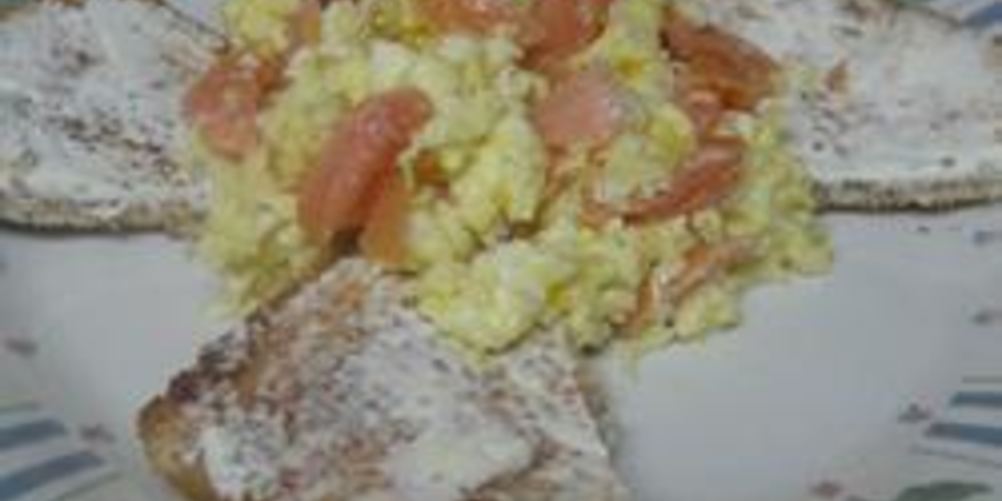 Рецепт омлет с красной рыбой