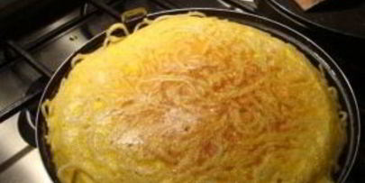 омлет с макаронами