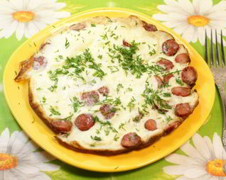 Омлет с охотничьей колбаской