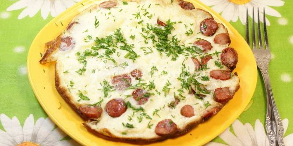 Рецепт омлет с охотничьей колбаской