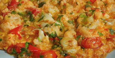 омлет с помидорами и цветной капустой