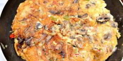 омлет с сыром и овощами