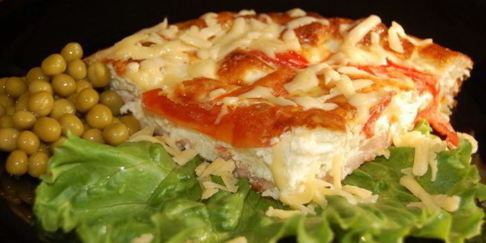 Рецепт омлет с ветчиной и помидорами