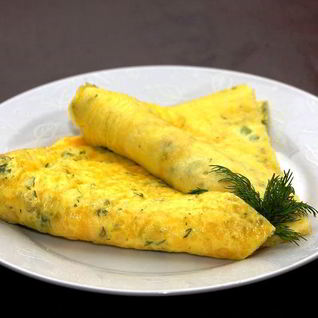 Омлет со сметаной и сыром