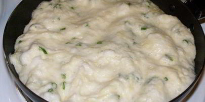 пышный омлет-суфле с тремя видами сыра