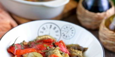 овощной тьян из баклажанов и болгарского перца