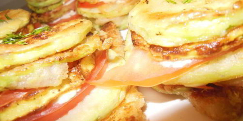 Рецепт овощные башенки на жареном адыгейском сыре