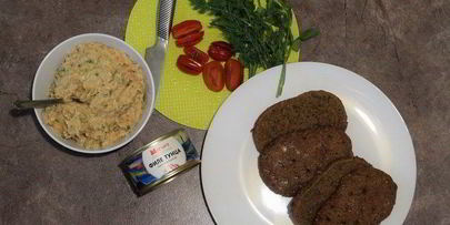 закусочный паштет из тунца и нута