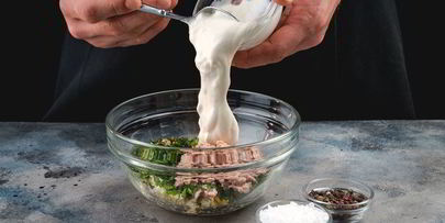 помидоры, фаршированные печенью трески и яйцами