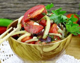 Помидоры с корейской приправой на зиму