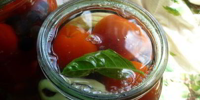 помидоры с виноградом и сладким перцем