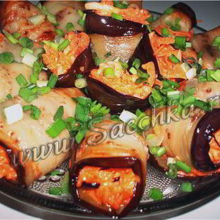 Баклажанные рулетики