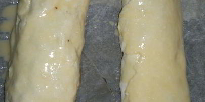 фруктовый рулет из творожного теста