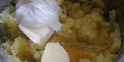 картофельный рулет с капустой и грибами