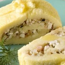 Рецепт Картофельный рулет с морским коктейлем