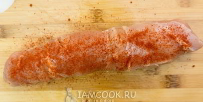 куриный рулет с сушеным луком