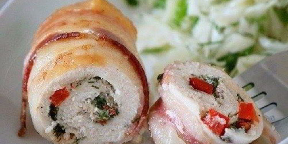 Рецепт куриные рулетики в беконе