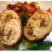 Рецепт Куриные рулеты с творогом в беконе