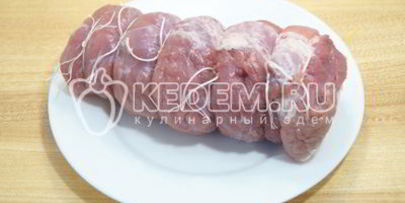 мясной рулет с беконом