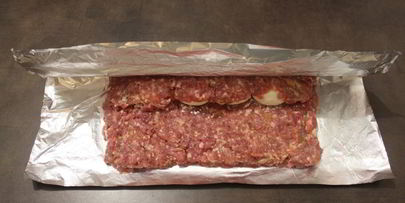 мясной рулет с яйцами