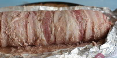 мясной рулет в беконе