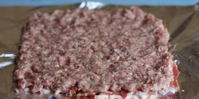 мясной рулет в беконе