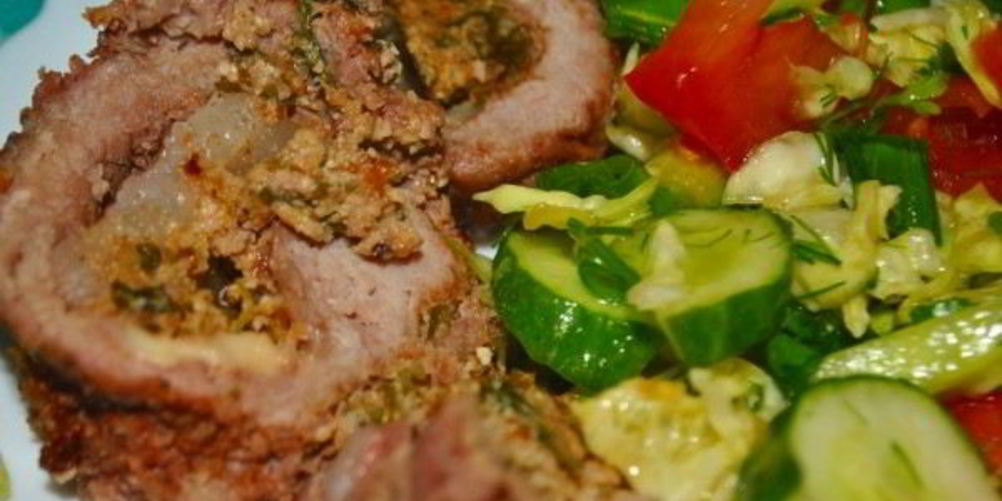 Рецепт мясной рулет, запеченный в духовке
