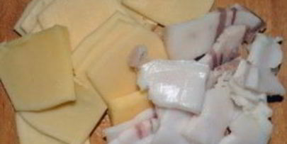 мясной рулет, запеченный в духовке