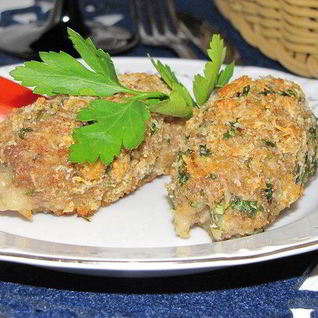 Мясные рулетики с сыром