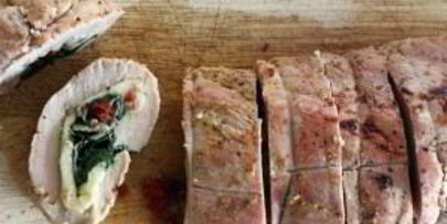 праздничный рулет из свинины с начинкой