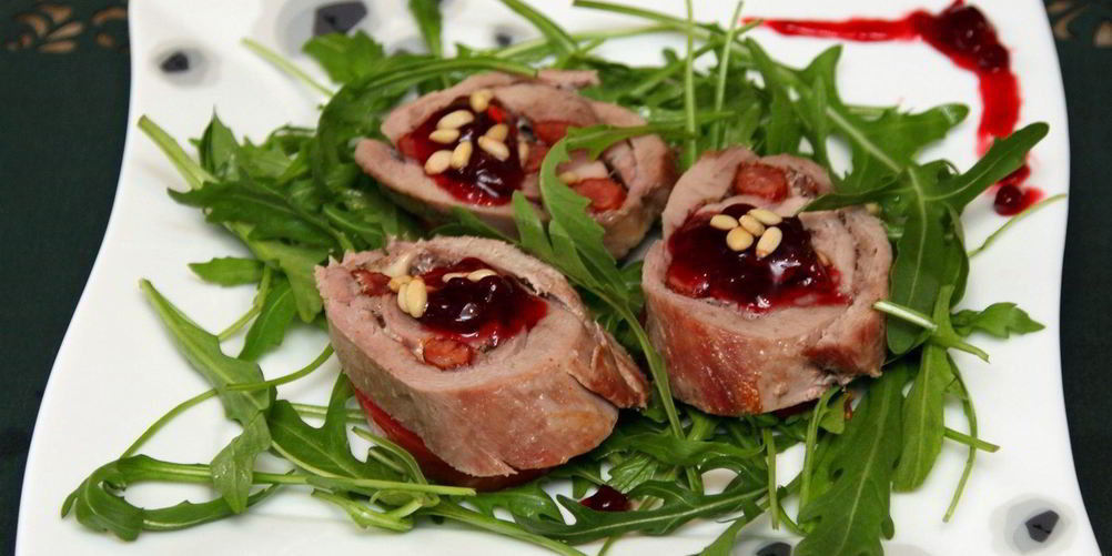 Рецепт рулет из говядины с начинкой