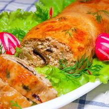 Рецепт Рулет из курицы с шампиньонами и грецкими орехами