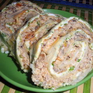 Рулет из лаваша с курочкой и грибочками