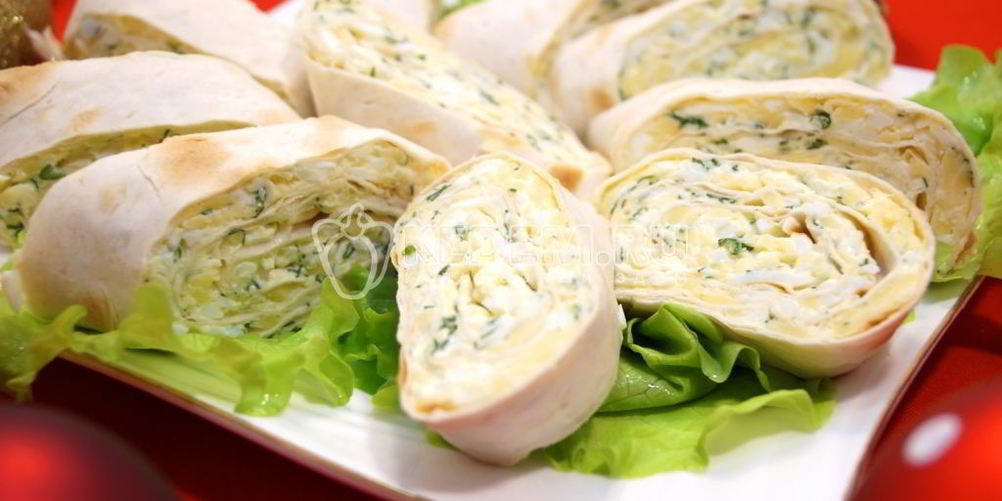 Рецепт рулет из лаваша с сыром