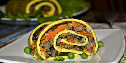 рулет из омлета с грибами