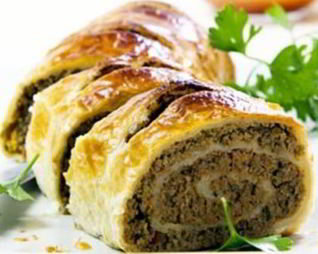 Рулет из слоеного теста