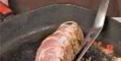 рулет из свинины с грибами