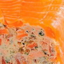 Рецепт Рулет из творожного сыра и лосося