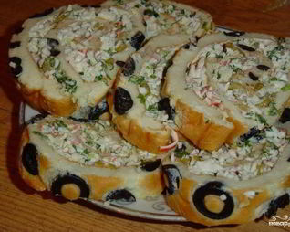 Рулет из заварного теста с начинкой