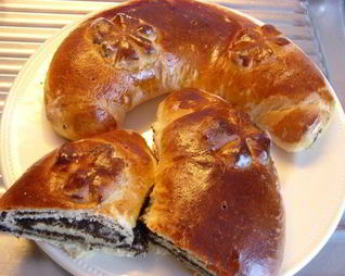 Рулет маковый