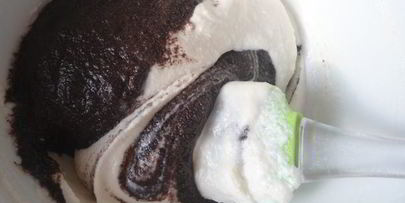 рулет с черемухой и рикоттой