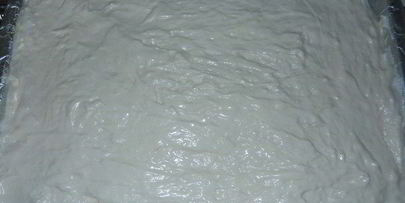 рулет с клубникой и сливками