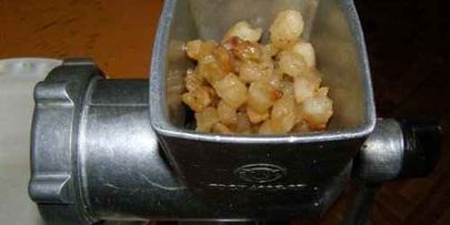 рулет с паштетом печени индейки