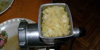 рулет с паштетом печени индейки