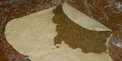 рулет с паштетом печени индейки