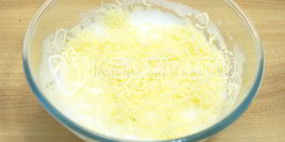 рулет с сыром и зеленью