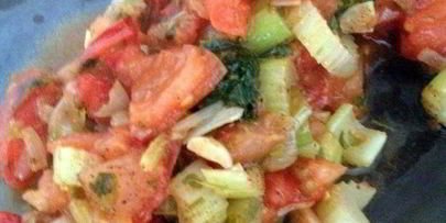 рулетики из баклажанов с овощами